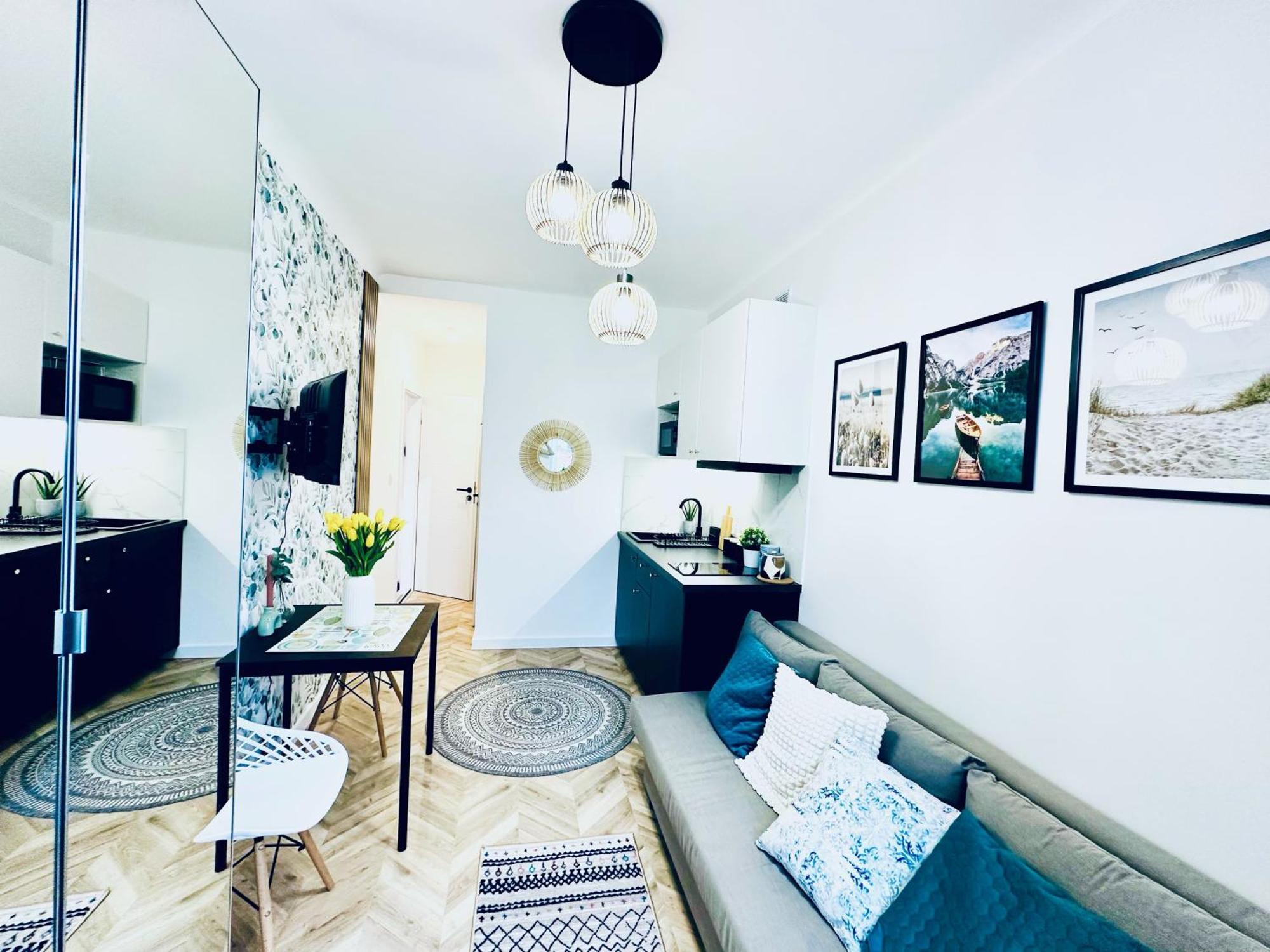 Olivia Apartments - Sloneczny Apartament W Centrum Warszawy, Plac Unii Lubelskiej, Lazienki Krolewskie, Pole Mokotowskie Warsawa Bagian luar foto
